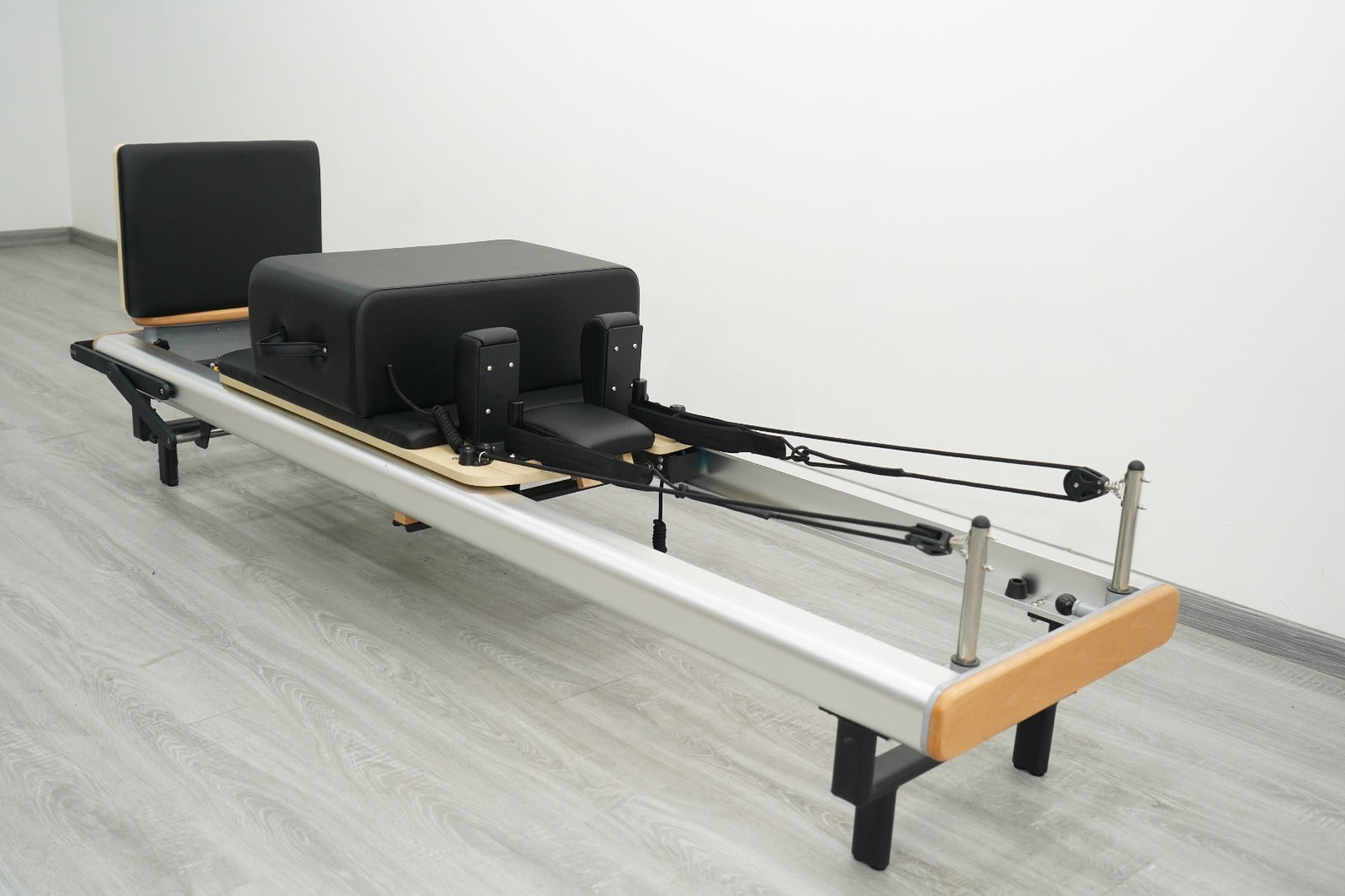 REFORMER ALUMINIUM PEAK