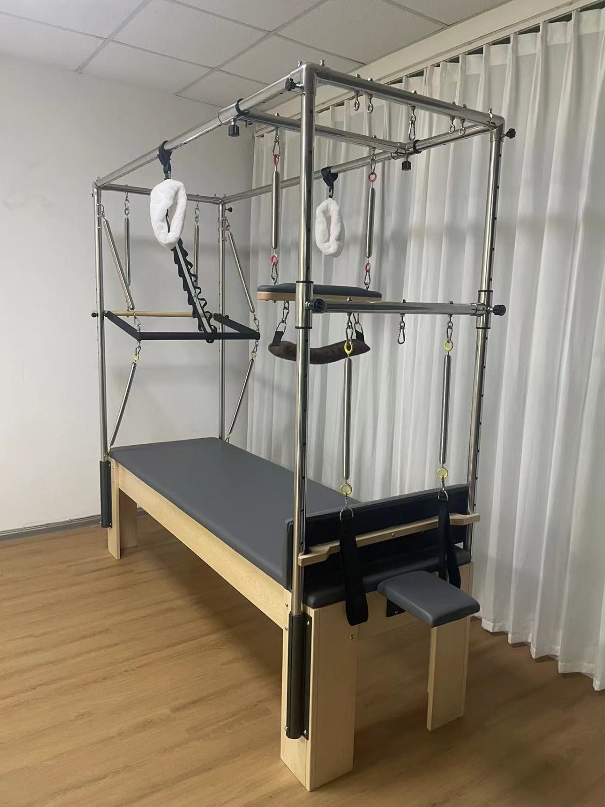 PILATES CADILLAC VALYA
