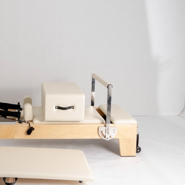 REFORMER HALF TOWER BASIL